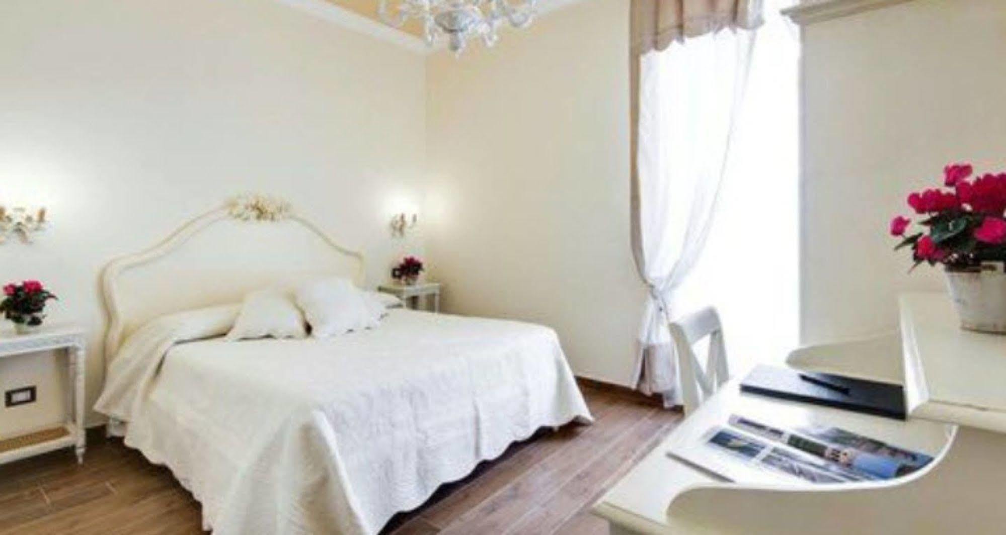 Lunaria Suites Rome Vaticano Exteriér fotografie
